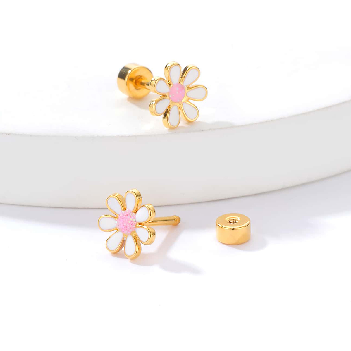 Simple Style Flower Plating 201 Stainless Steel 18K Gold Plated Ear Studs display picture 3