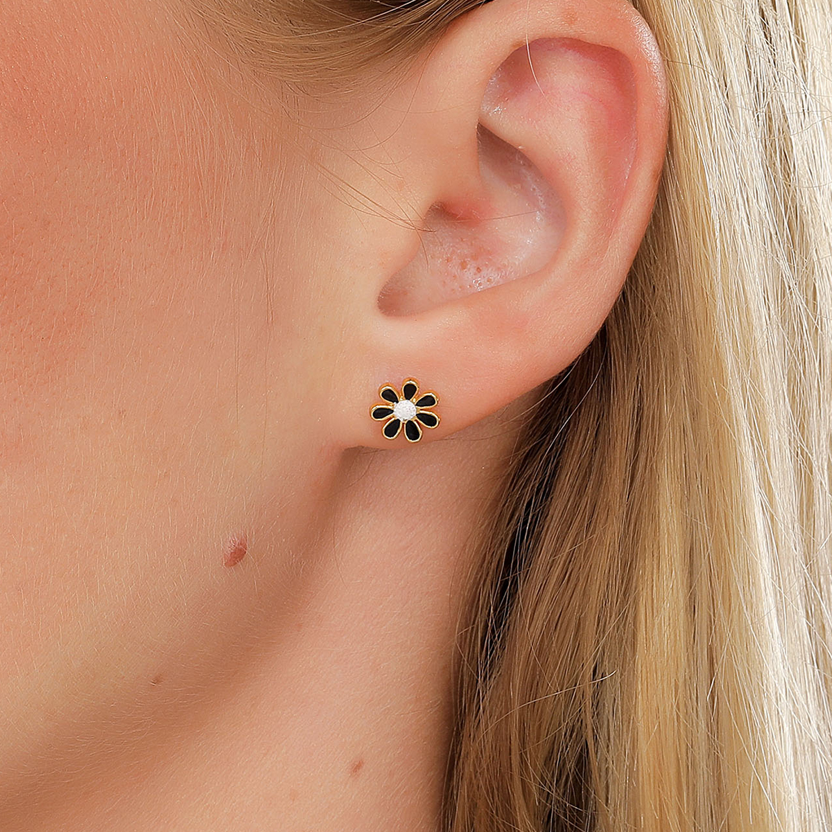 Simple Style Flower Plating 201 Stainless Steel 18K Gold Plated Ear Studs display picture 10