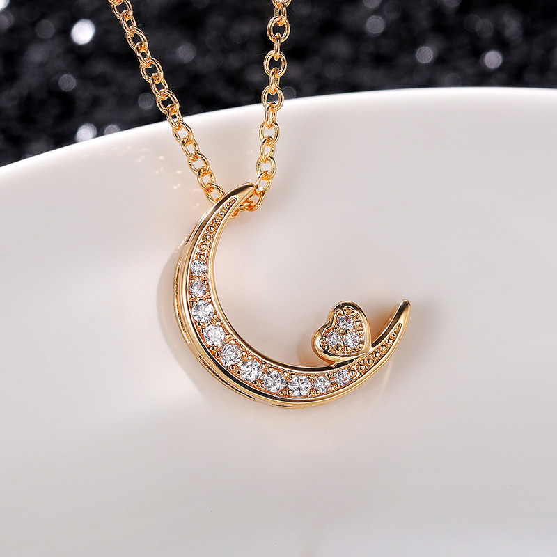 Luxurious Moon Copper Necklace Inlay Zircon Copper Necklaces display picture 4