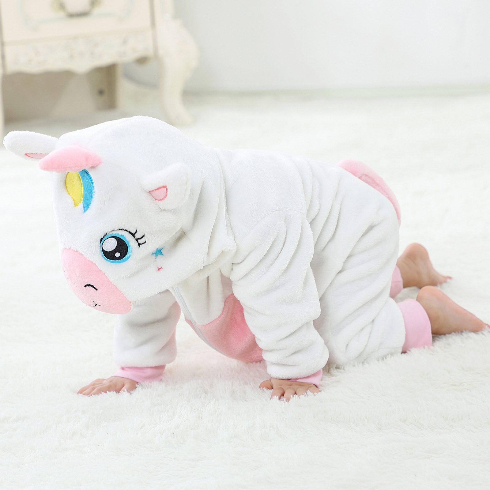 Cute Animal Velvet Polyester Baby Clothes display picture 4