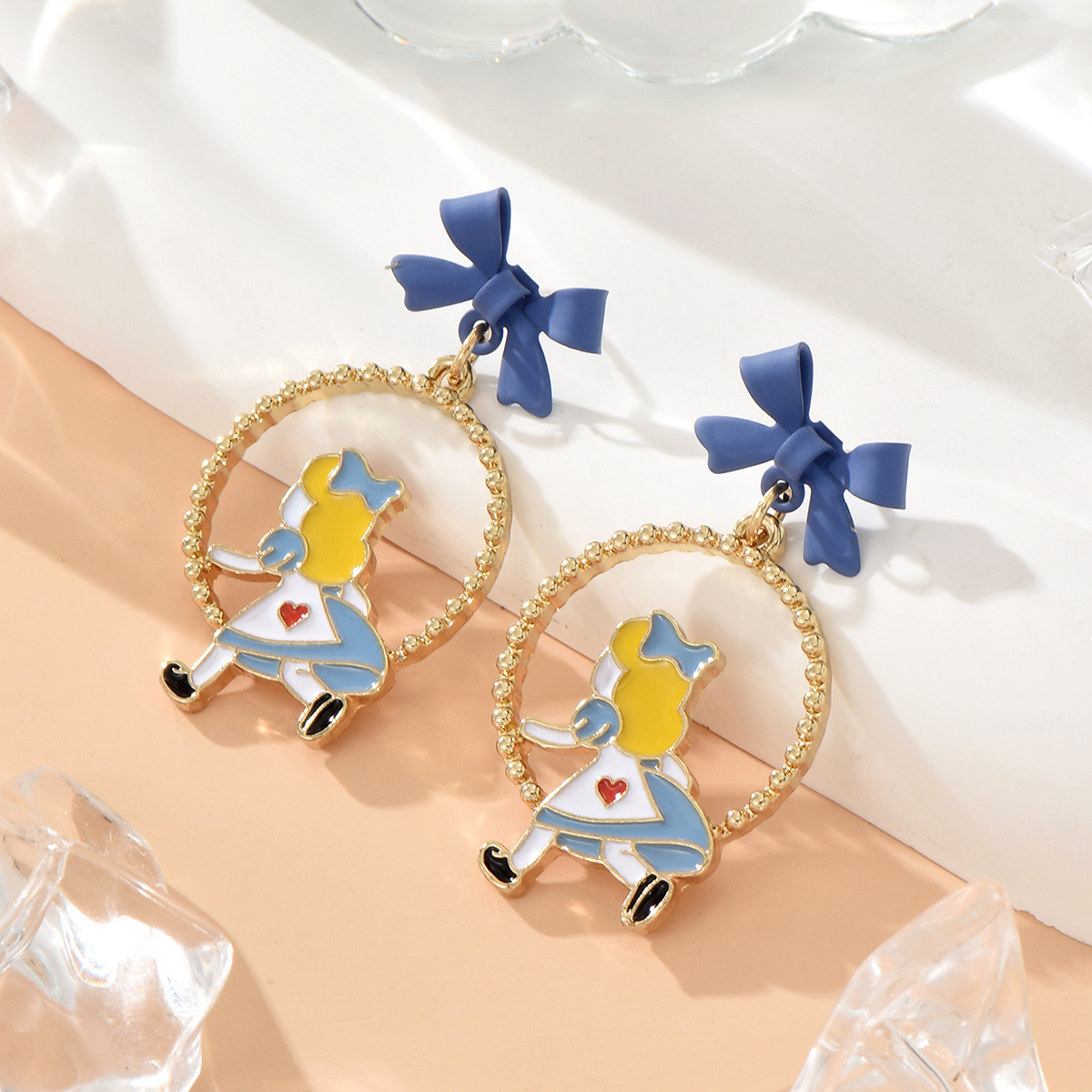 Cute Cartoon Bow Knot Alloy Earrings display picture 2