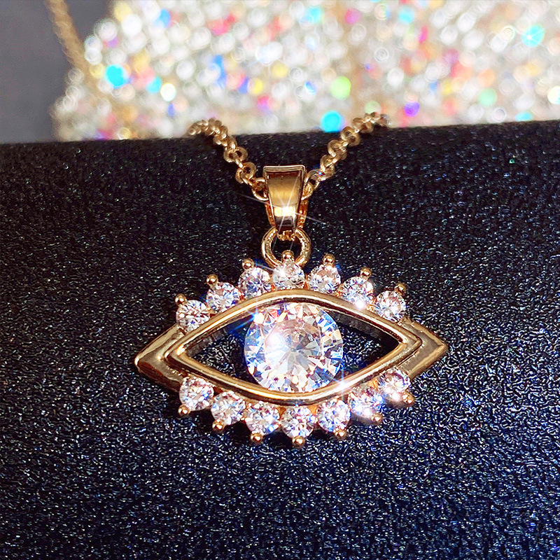 Fashion Devil's Eye Copper Pendant Necklace Zircon Copper Necklaces 1 Piece display picture 9