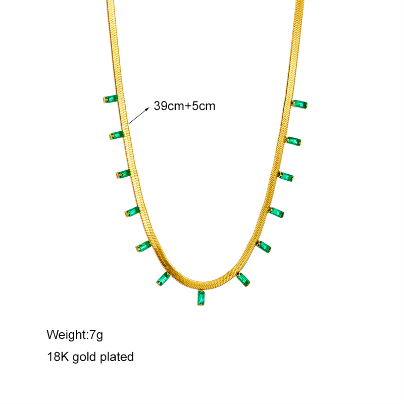 Simple Style Geometric Stainless Steel Necklace Gold Plated Rhinestone Stainless Steel Necklaces display picture 1