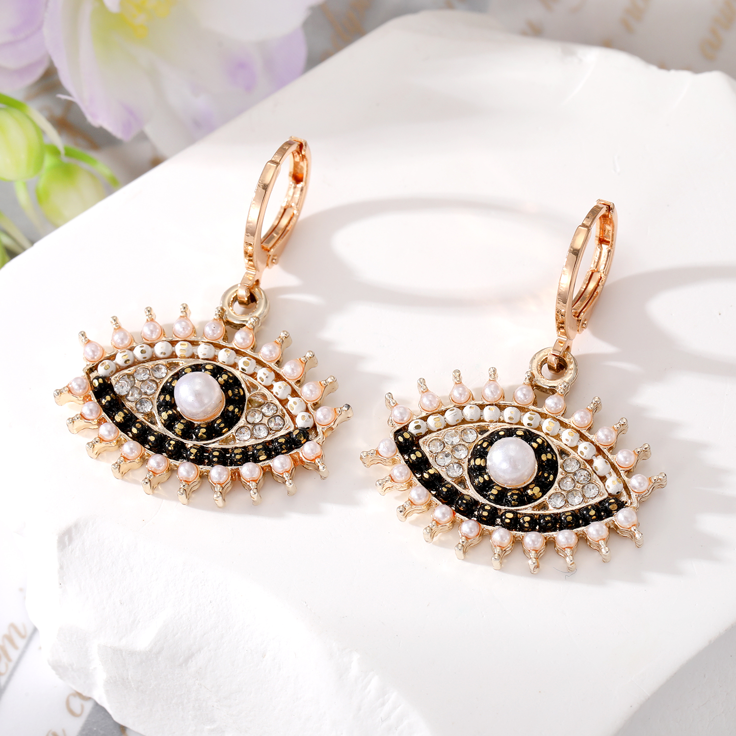 Wholesale Jewelry 1 Pair Fashion Devil's Eye Alloy Pearl Ear Studs display picture 2