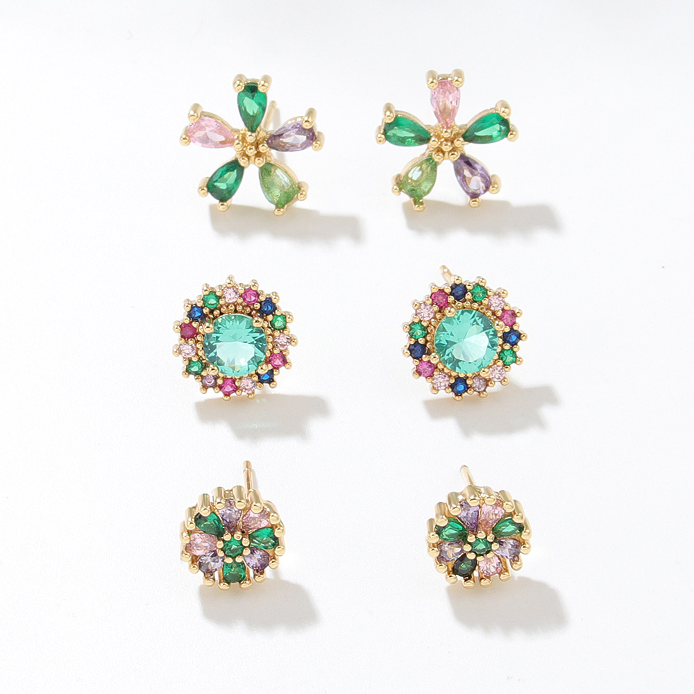 Simple Style Flower Copper Ear Studs Plating Inlay Zircon Copper Earrings display picture 4