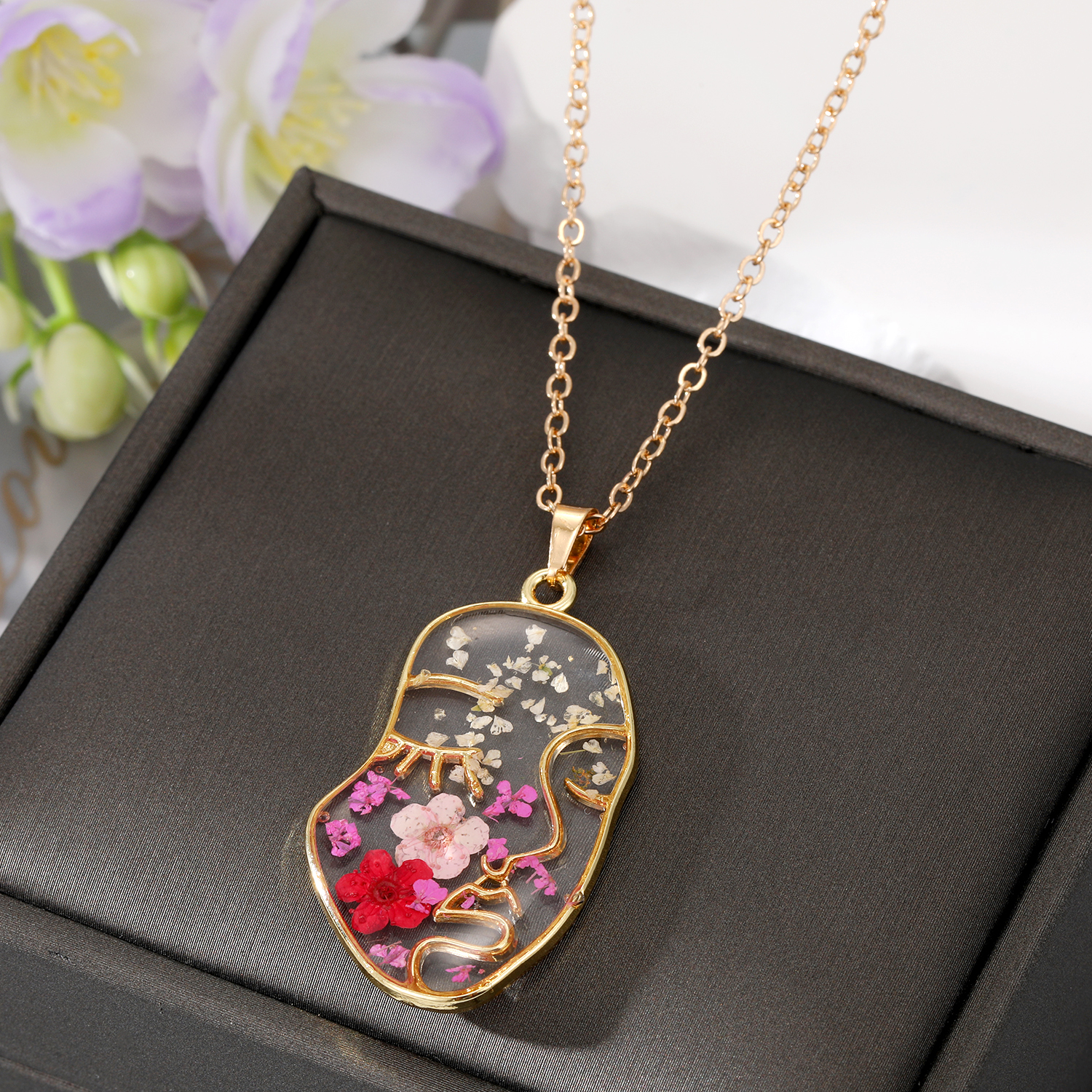 Fashion Human Face Alloy Epoxy Pendant Necklace 1 Piece display picture 2