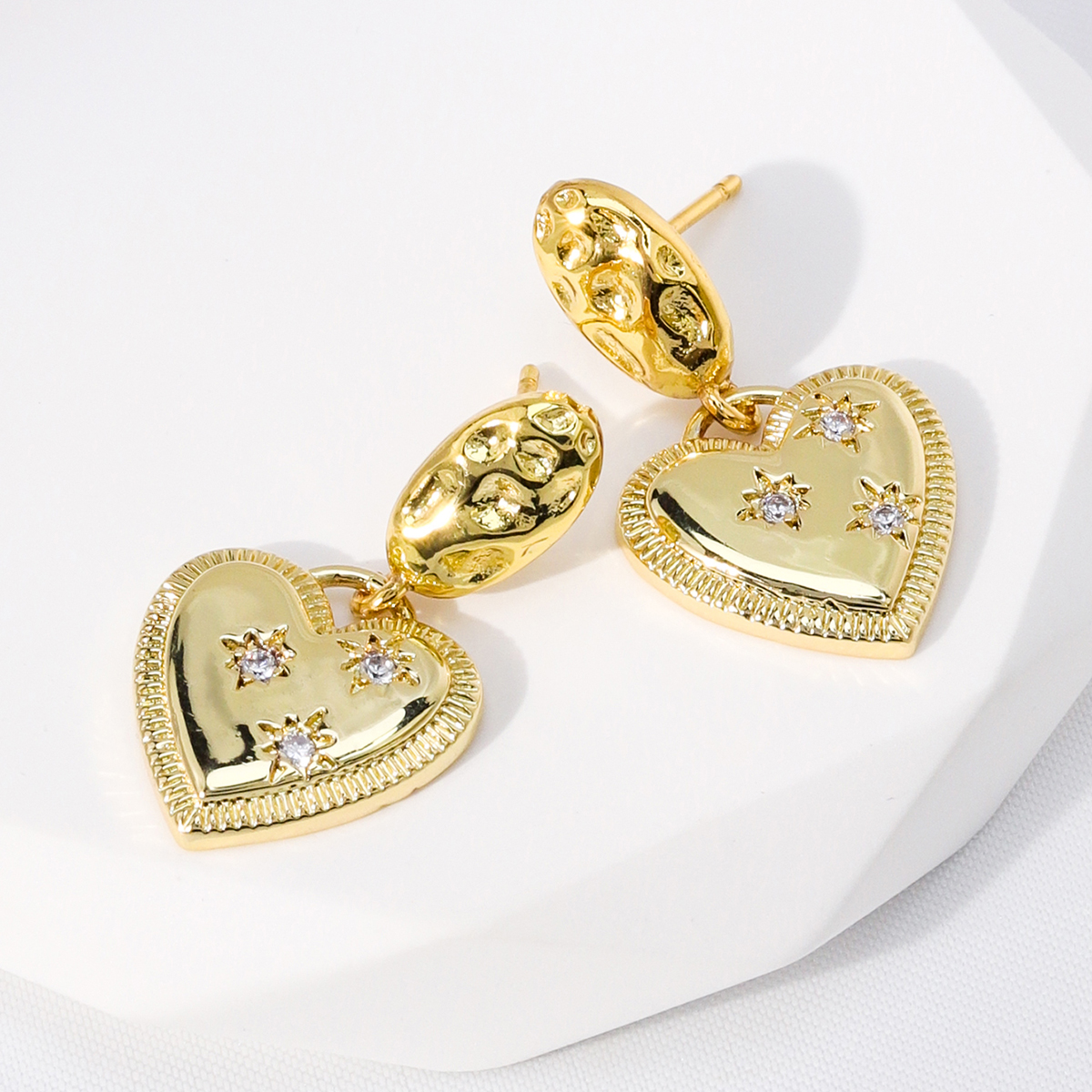 Fashion Heart Shape Copper Earrings Plating Zircon Copper Earrings 1 Pair display picture 4