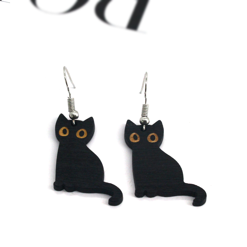 1 Pair Retro Cat Alloy Resin Patchwork Women's Earrings display picture 3