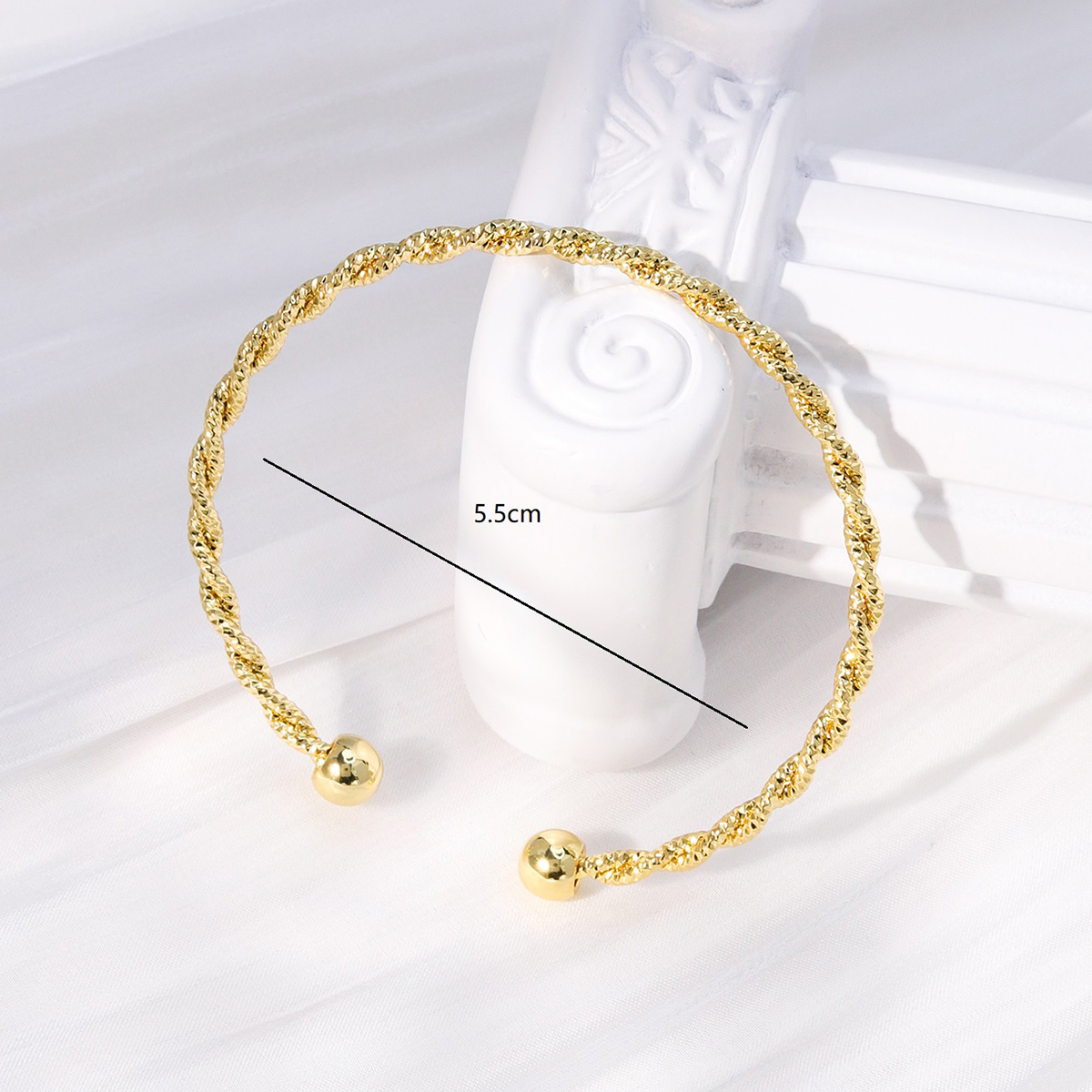 Simple Style Heart Shape Eye Copper Plating Artificial Pearls Zircon Bangle 1 Piece display picture 72