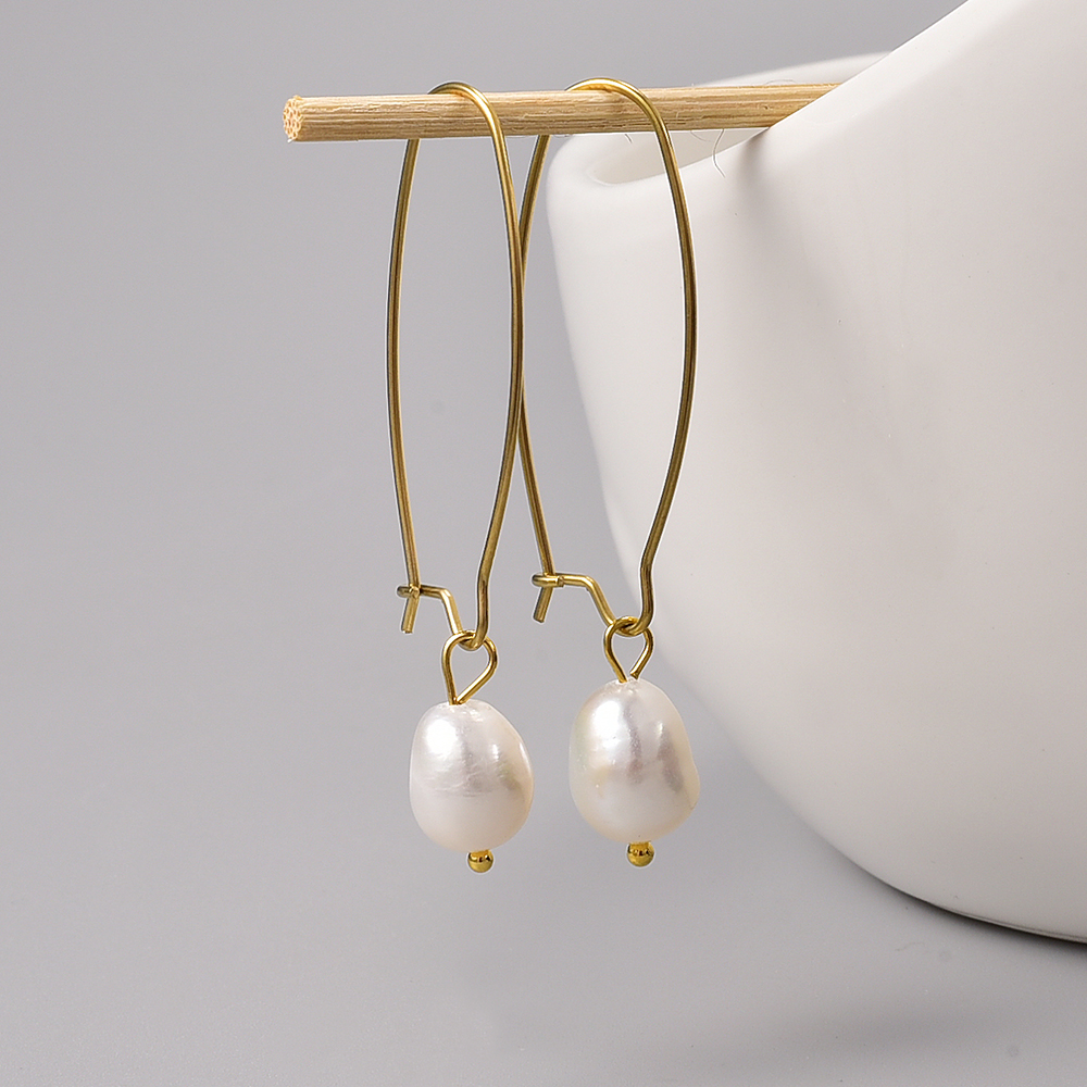 Elegant Pearl Titanium Steel Drop Earrings Earrings Plating Artificial Pearls Stainless Steel Earrings display picture 1