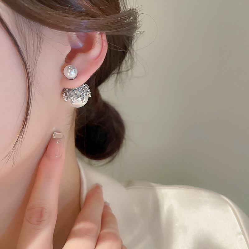 Wholesale Jewelry 1 Pair Elegant Geometric Alloy Rhinestones Ear Studs display picture 4