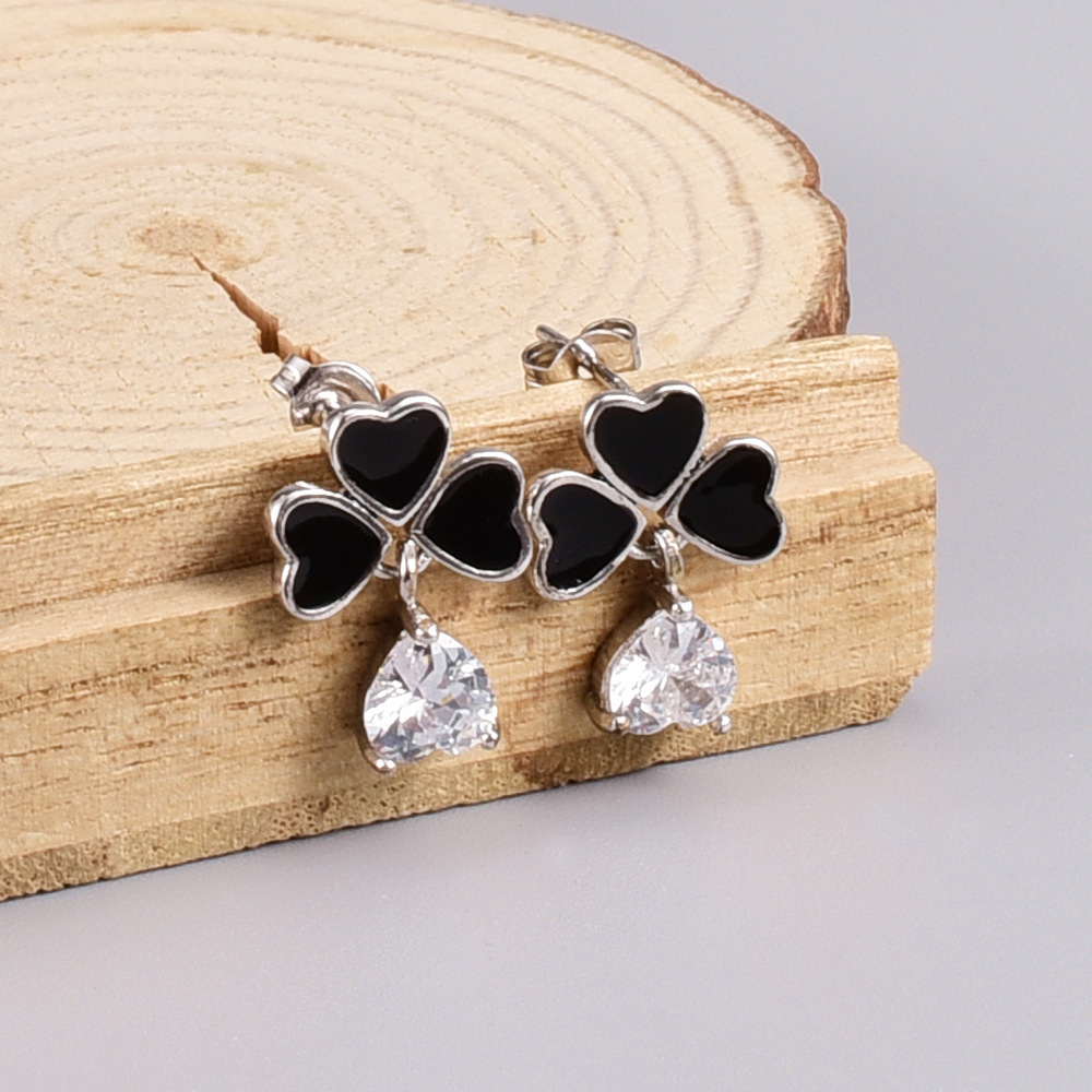 Fashion Heart Shape Titanium Steel Drop Earrings Artificial Rhinestones Stainless Steel Earrings display picture 4