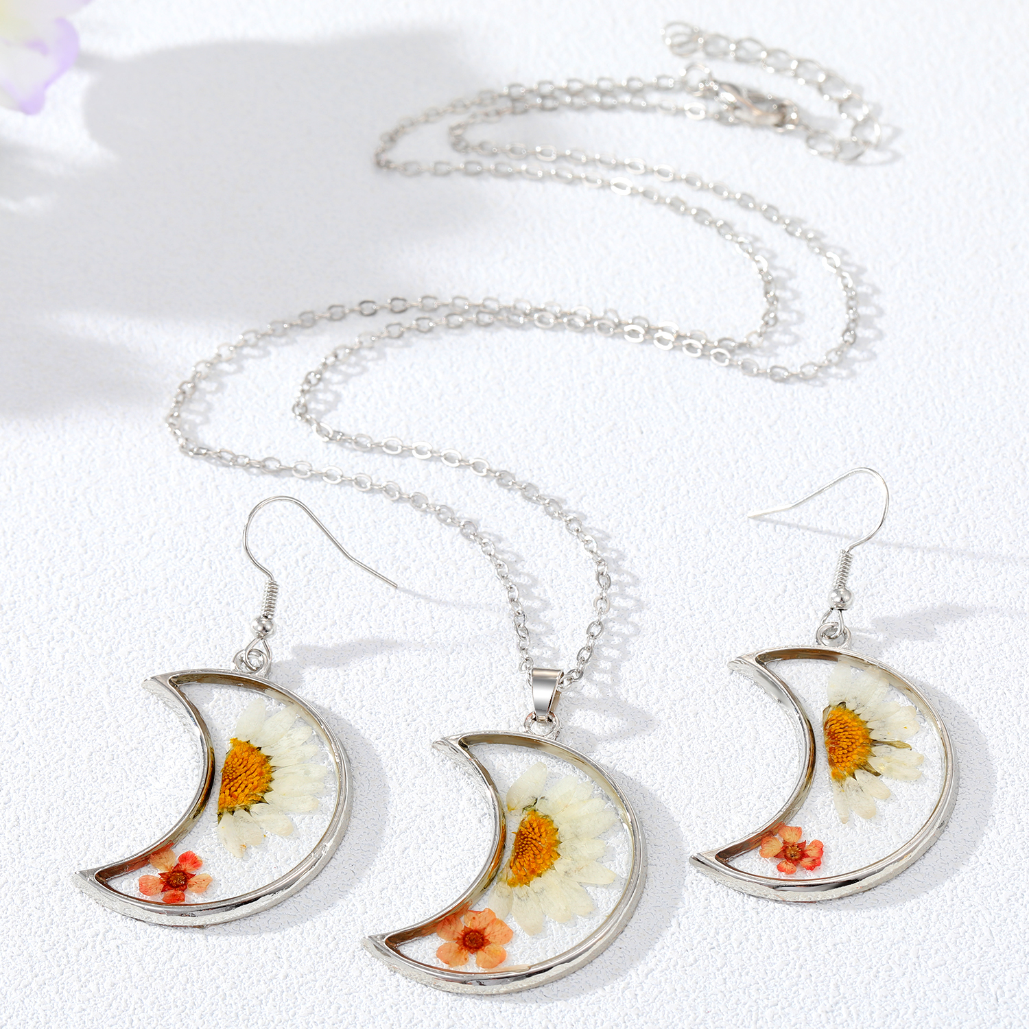 Retro Moon Flower Alloy Epoxy Alloy Women's Ear Studs Necklace display picture 2