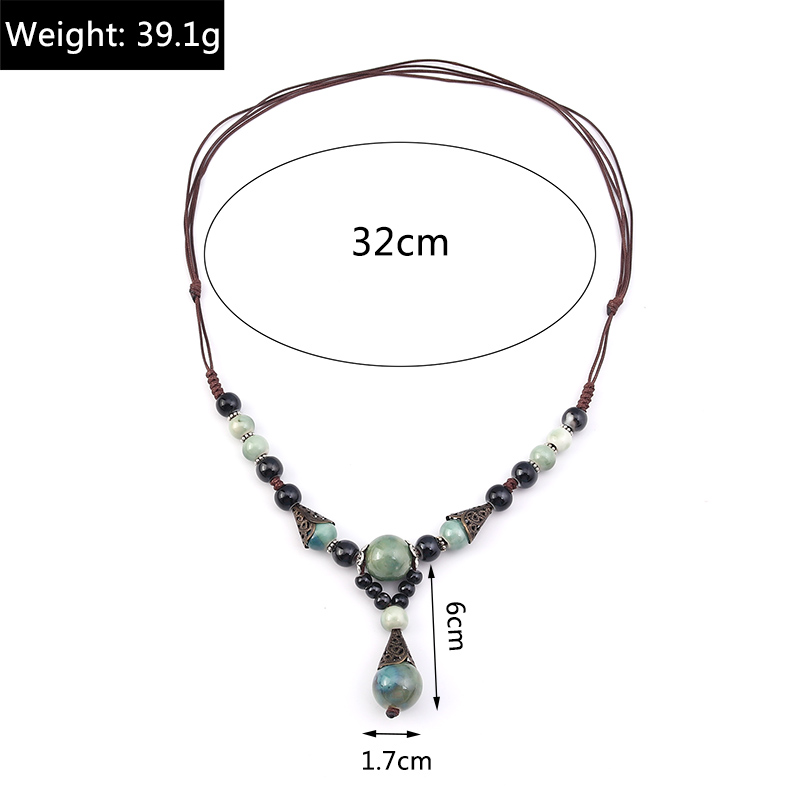 Vintage Style Geometric Alloy Resin Beaded Necklace display picture 1