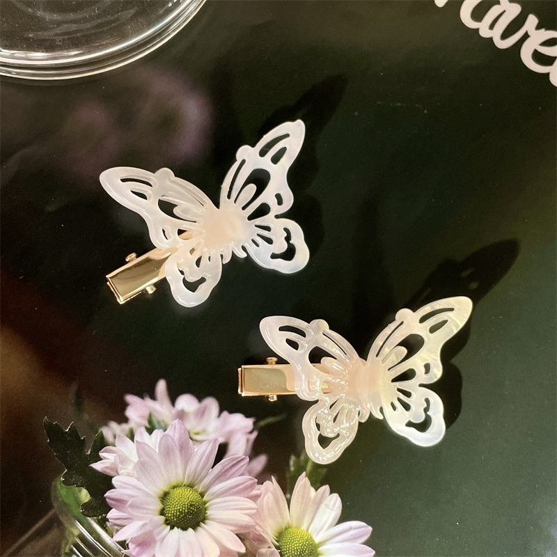 Fairy Style Butterfly Alloy Hair Clip display picture 1