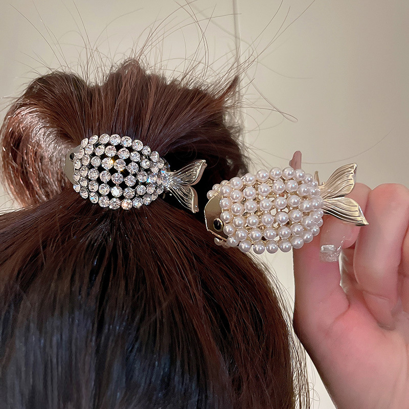 Mignon Poisson Alliage Placage Incruster Perles Artificielles Strass Griffes De Cheveux 1 Pièce display picture 1