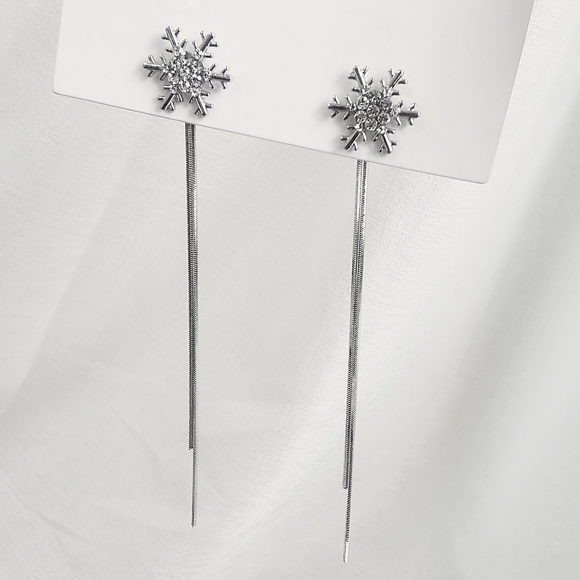Glam Snowflake Alloy Diamond Artificial Diamond Drop Earrings 1 Pair display picture 7