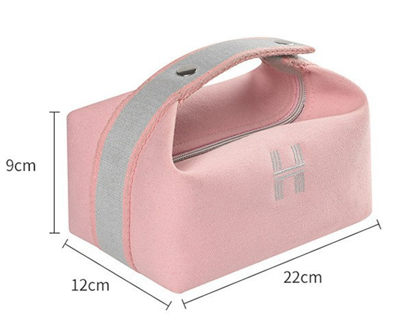 Simple Large Cosmetic Bag Portable Large Capacity Storage Bag Portable Waterproof Canvas Bag display picture 3