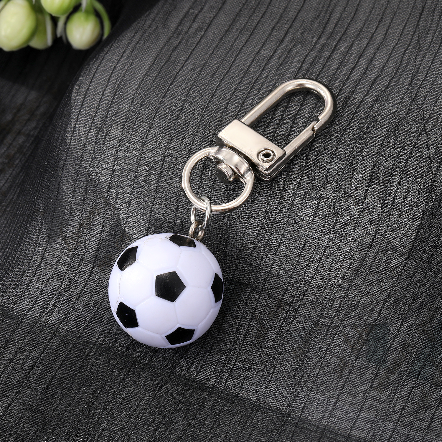 Fashion Creative Mini Basketball Resin Keychain Bag Package Pendant display picture 3