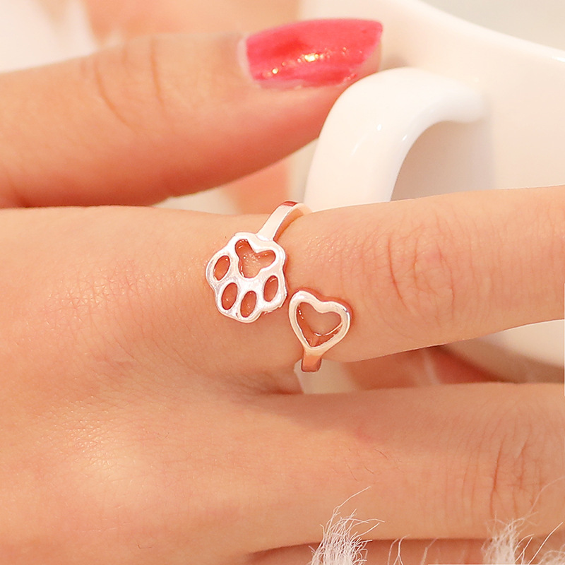 304 Stainless Steel Gold Plated Simple Style Hollow Out Paw Print Heart Shape Open Ring display picture 3