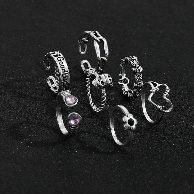 Hip-hop Heart Shape Rose Skull Alloy Inlay Rhinestone Rings display picture 7