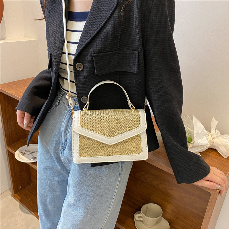 Beach Solid Color Square Flip Cover Straw Bag display picture 7