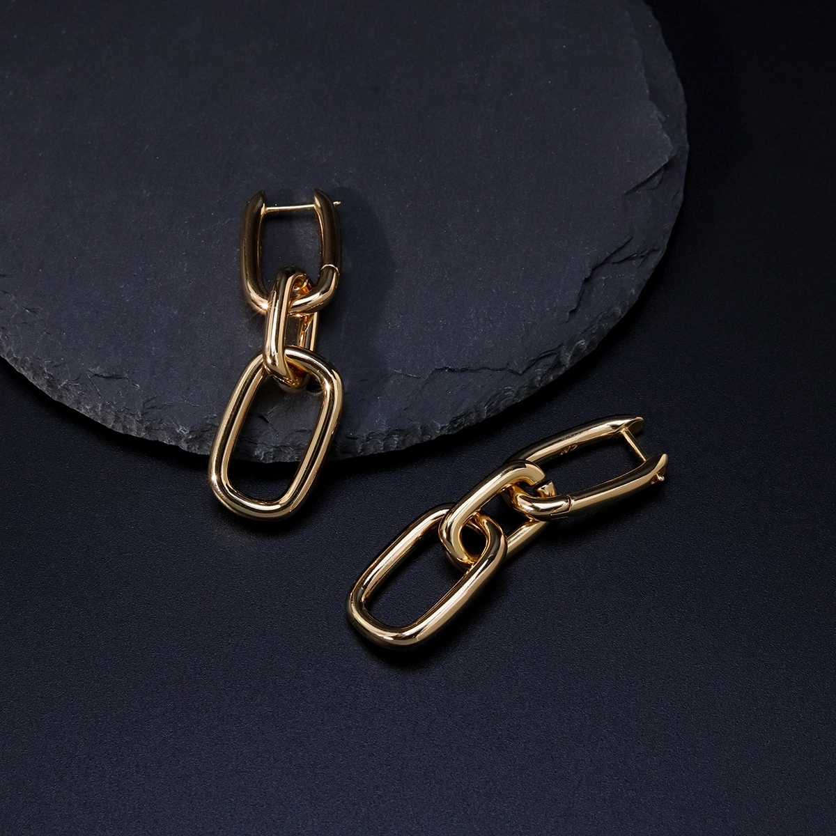 Simple Style Geometric Copper Drop Earrings Gold Plated Copper Earrings 1 Pair display picture 3
