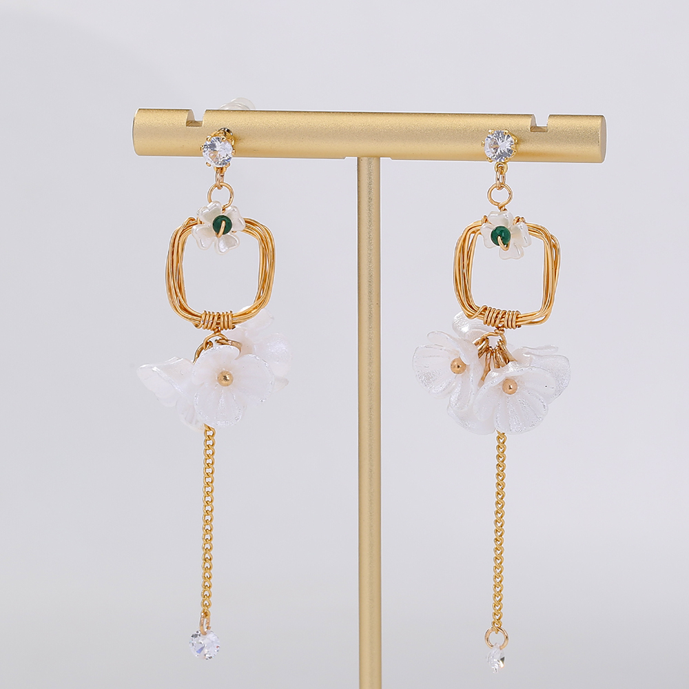 Vacances Gland Fleur Le Cuivre Des Boucles D'oreilles Incruster Résine Zircon Boucles D'oreilles En Cuivre 1 Paire display picture 2