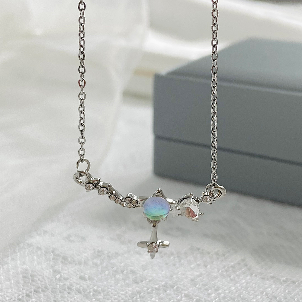 Fashion Cross Alloy Inlay Opal Necklace display picture 5