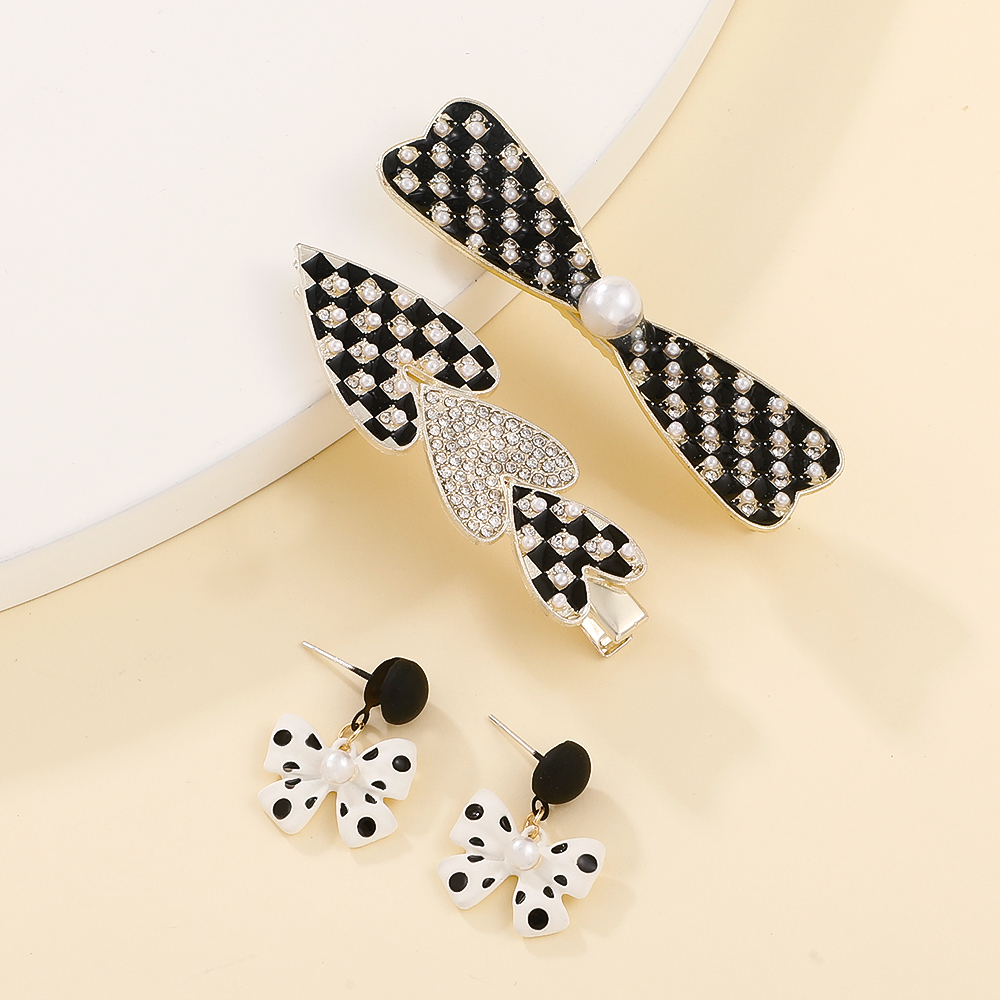 Sweet Heart Shape Bow Knot Bowtie Alloy Inlay Artificial Pearls Hair Clip Earrings 1 Set display picture 3