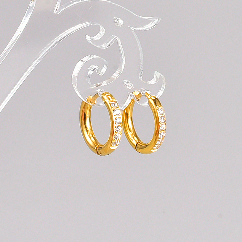 Fashion Geometric Titanium Steel Earrings Gold Plated Artificial Rhinestones Stainless Steel Earrings display picture 1
