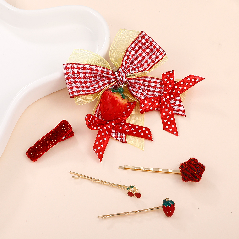 Sweet Star Cherry Strawberry Cloth Epoxy Hair Clip 1 Set display picture 3