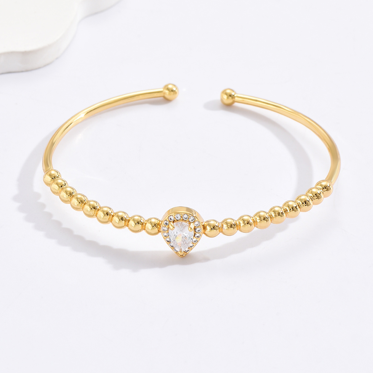 Fashion Water Droplets Flower Rectangle Copper Bangle Gold Plated Shell Zircon Copper Bracelets 1 Piece display picture 15