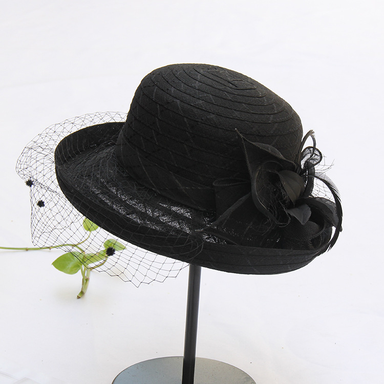 Women's Fashion Solid Color Gauze Crimping Straw Hat display picture 4