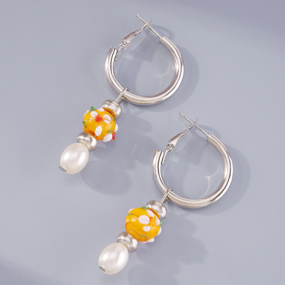 Cute Flower Imitation Pearl Alloy Resin Drop Earrings display picture 2
