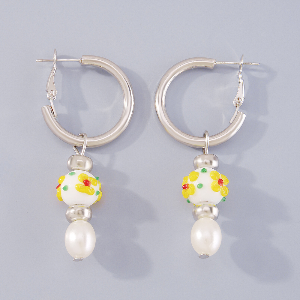 Cute Flower Imitation Pearl Alloy Resin Drop Earrings display picture 7