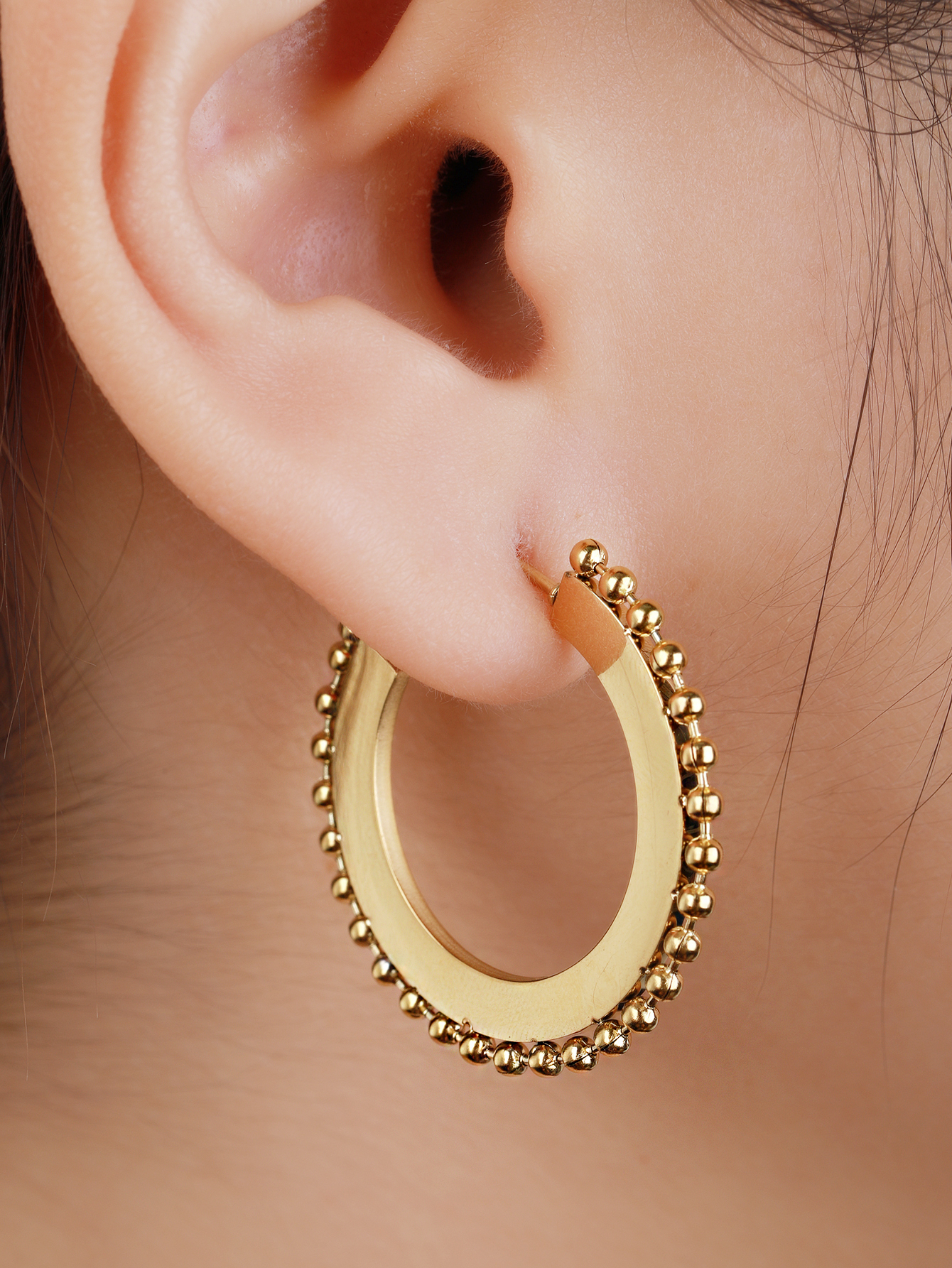 Simple Style Circle Titanium Steel Hoop Earrings Plating Stainless Steel Earrings display picture 4