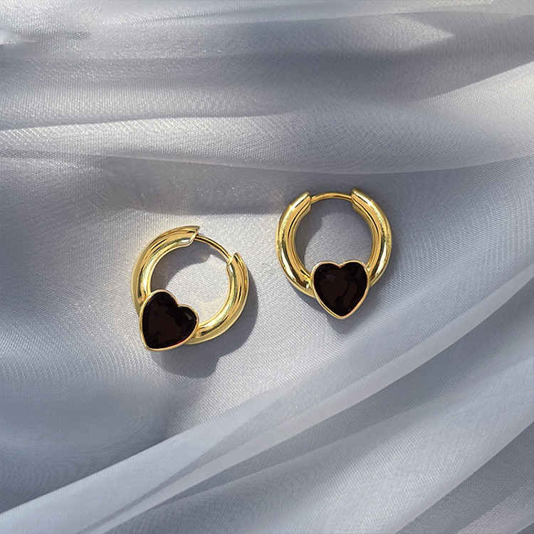 Fashion Heart Shape Copper Earrings Plating Copper Earrings display picture 4