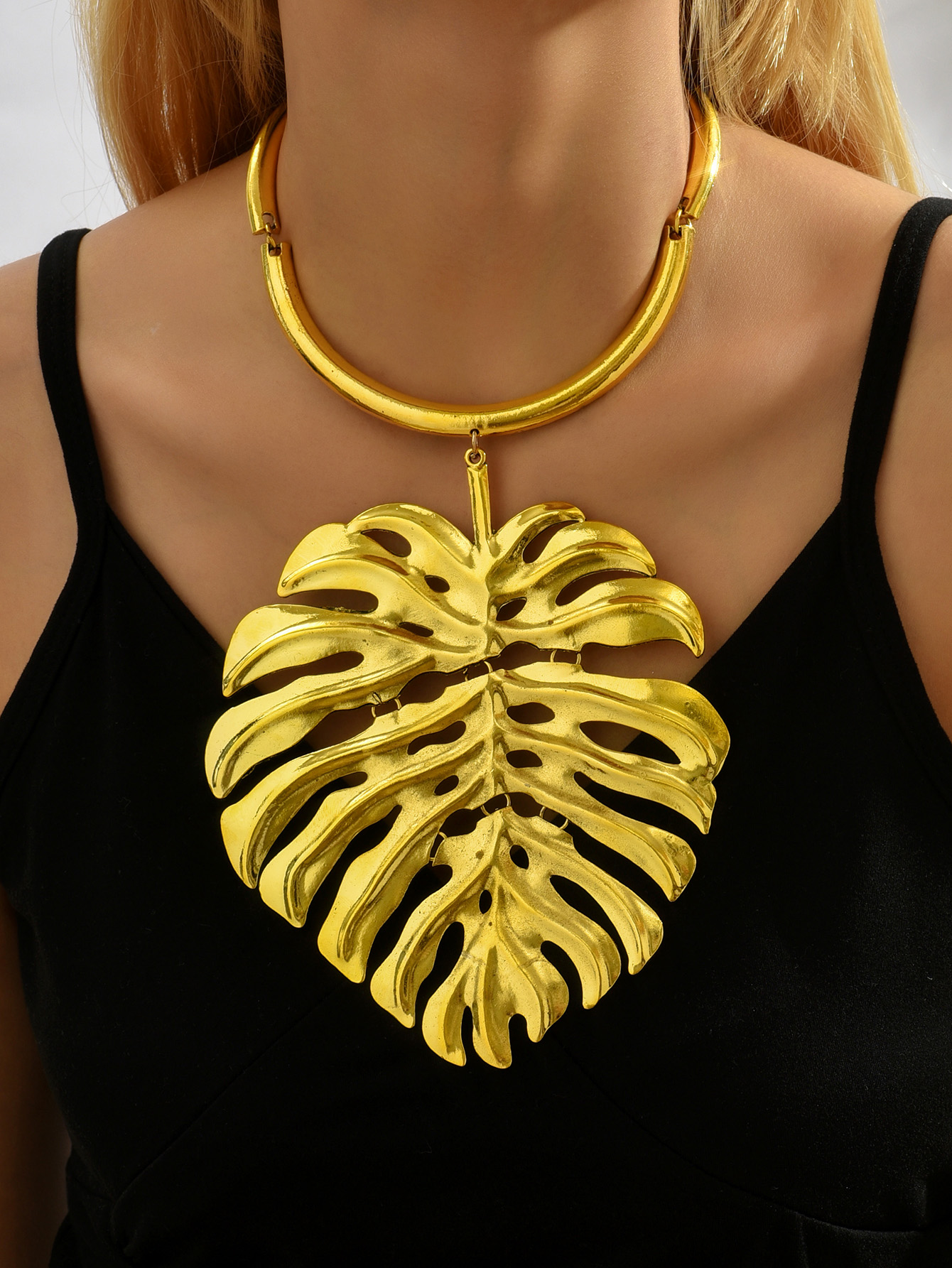 Fashion Leaf Alloy Alloy Necklace display picture 2