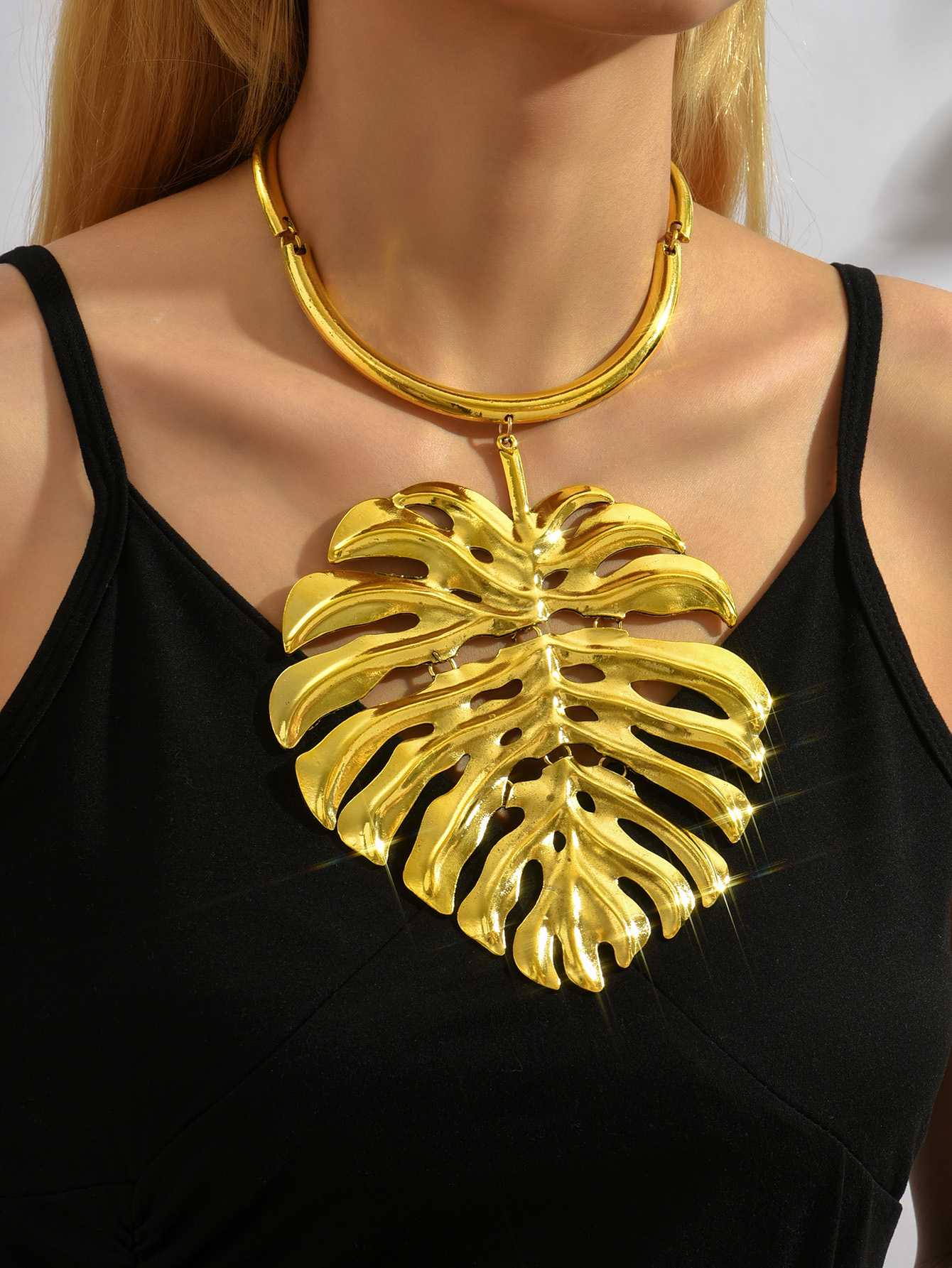 Fashion Leaf Alloy Alloy Necklace display picture 1