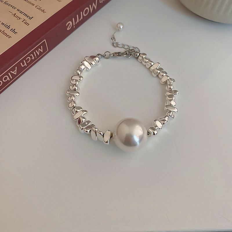 Fashion Irregular Alloy Plating Pearl Bracelets display picture 9