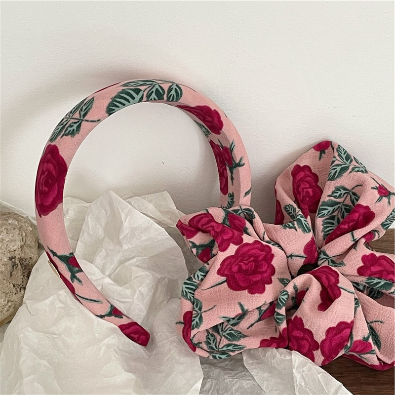 Sweet Rose Cloth Hair Band display picture 5
