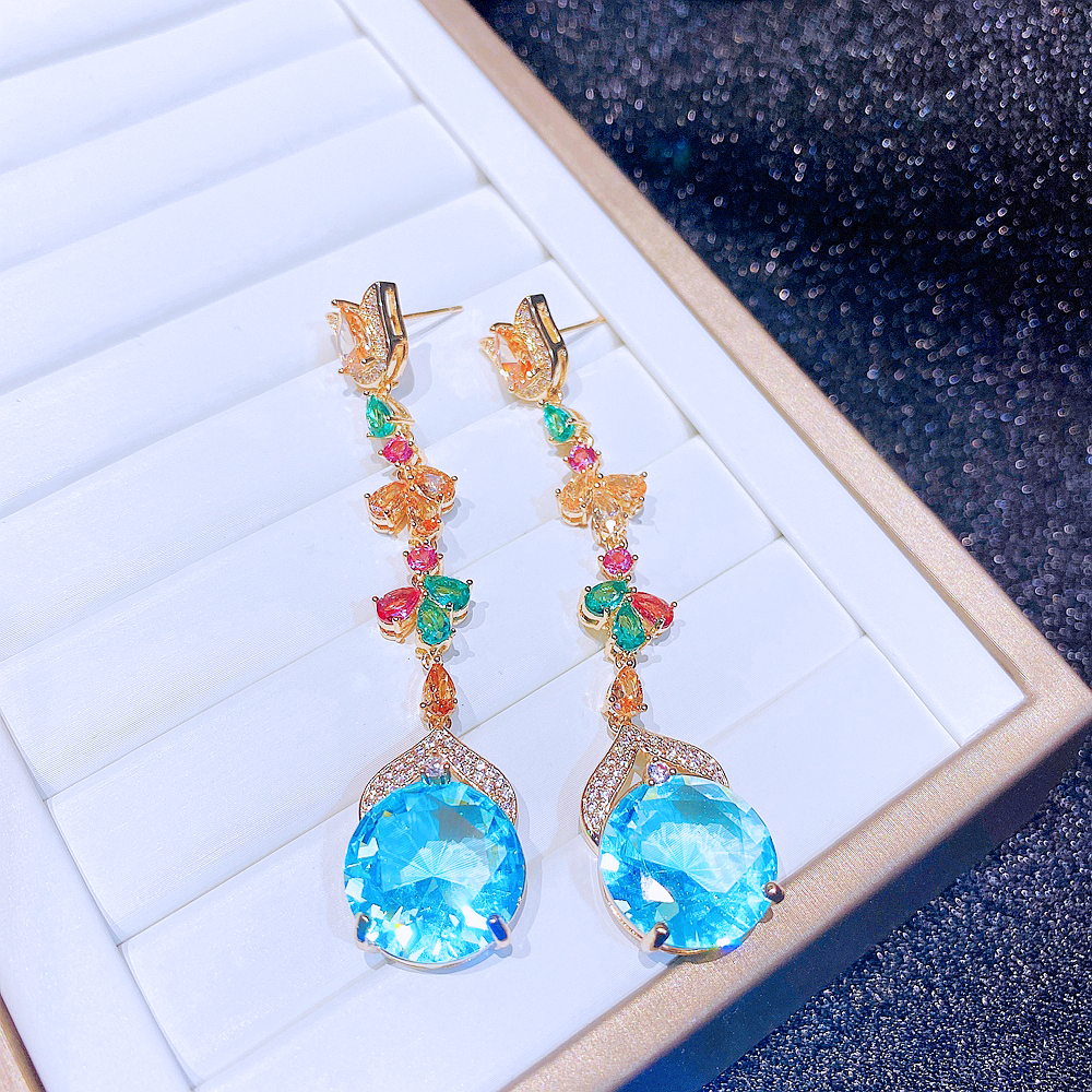Glam Geometric Copper Drop Earrings Artificial Gemstones Zircon Copper Earrings display picture 3