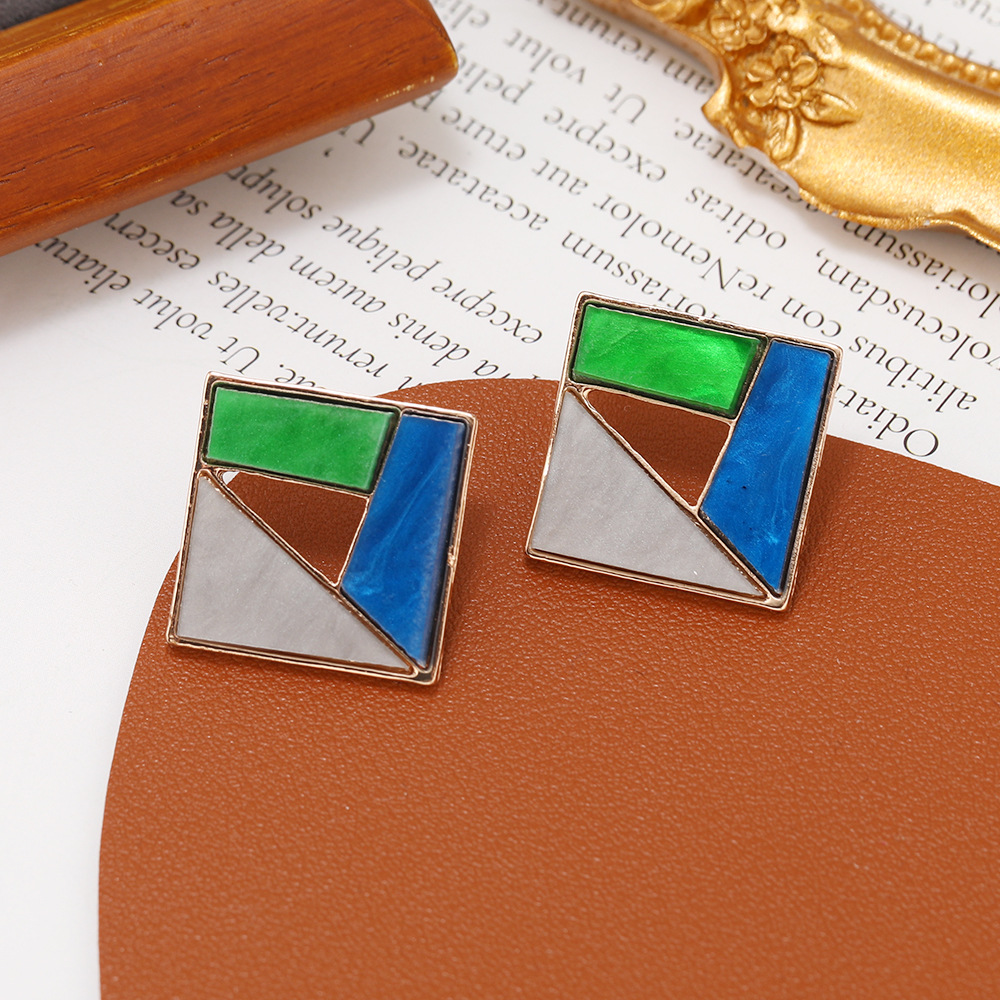 Fashion Geometric Alloy Plating Ear Studs 1 Pair display picture 6