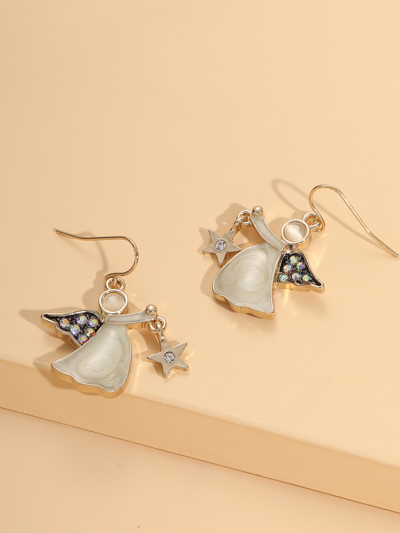 Cute Human Alloy Drop Earrings display picture 2