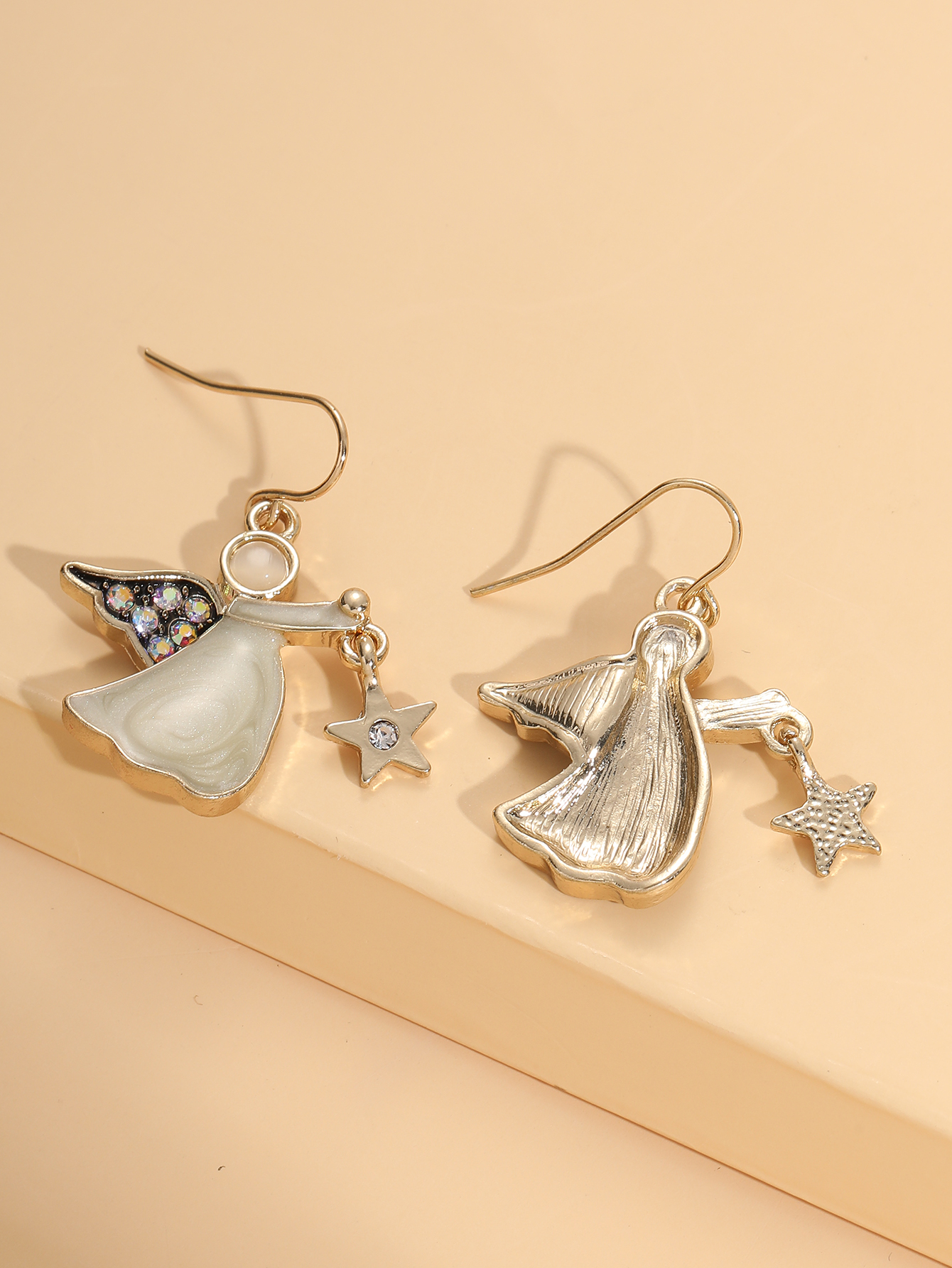 Cute Human Alloy Drop Earrings display picture 4
