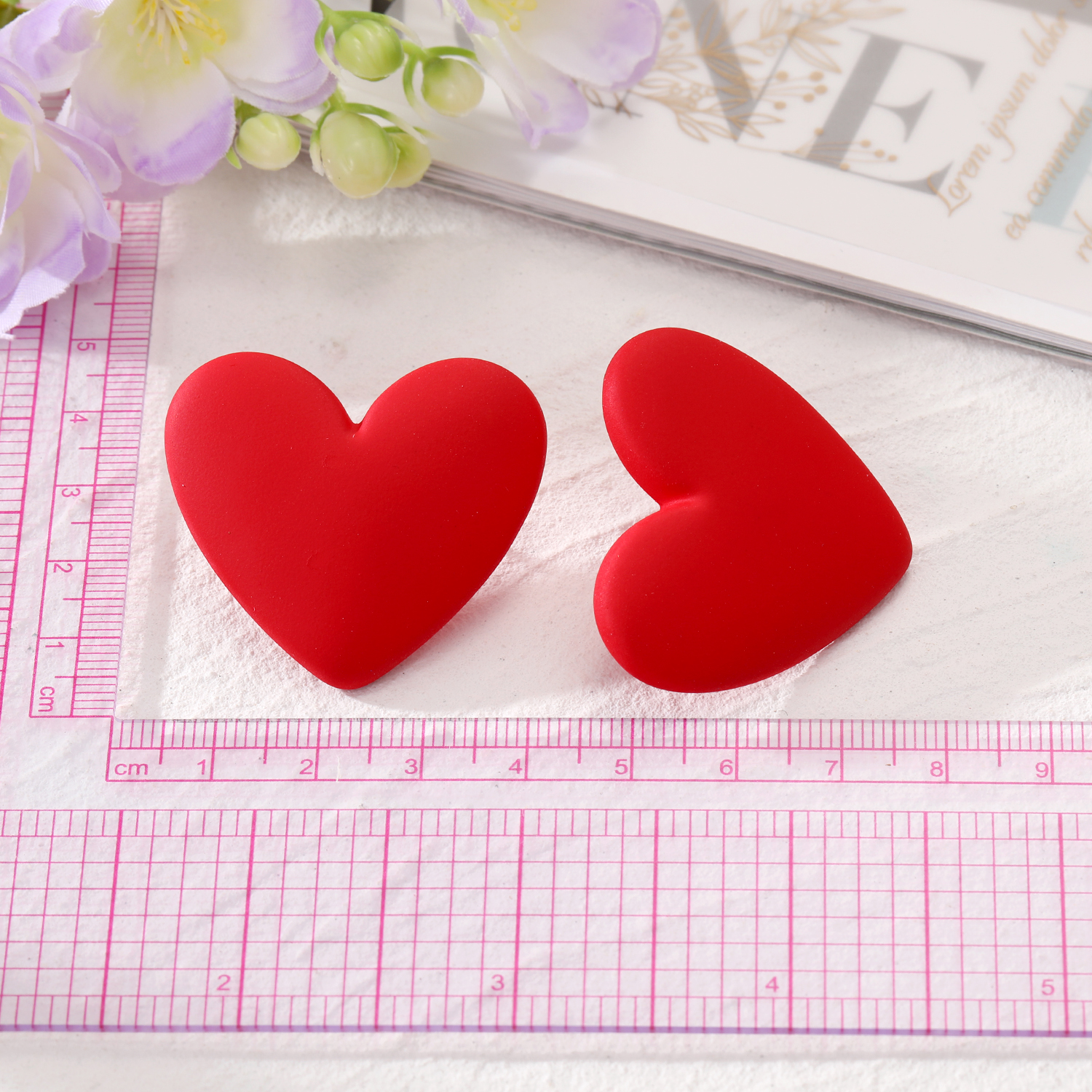 Simple Style Heart Shape Resin Ear Studs 1 Pair display picture 6