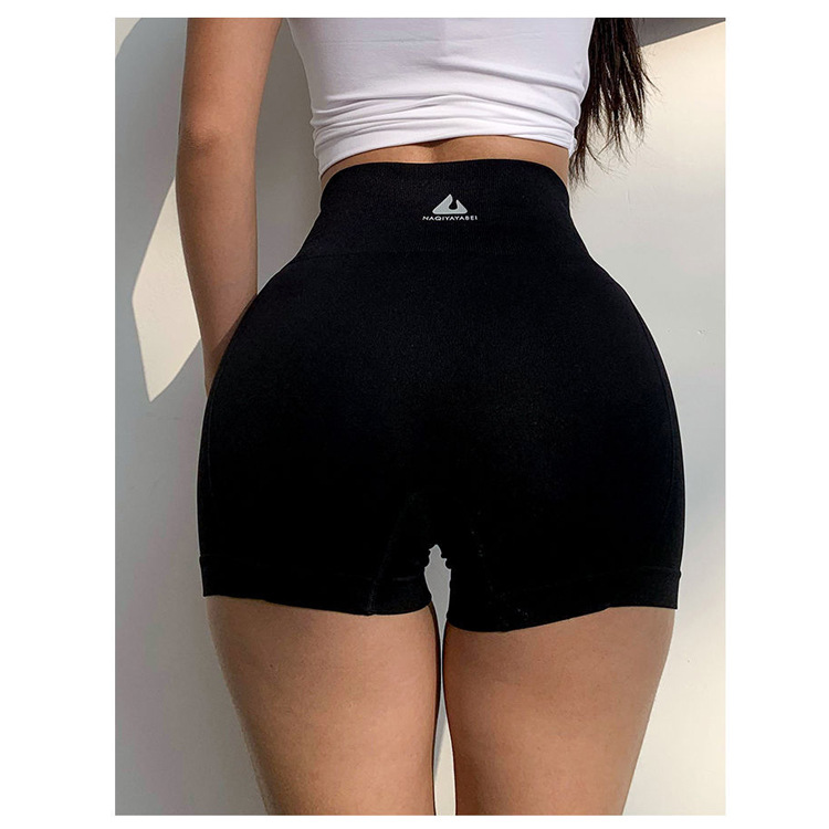 Women's Sports Fashion Solid Color Shorts Skinny Pants display picture 4