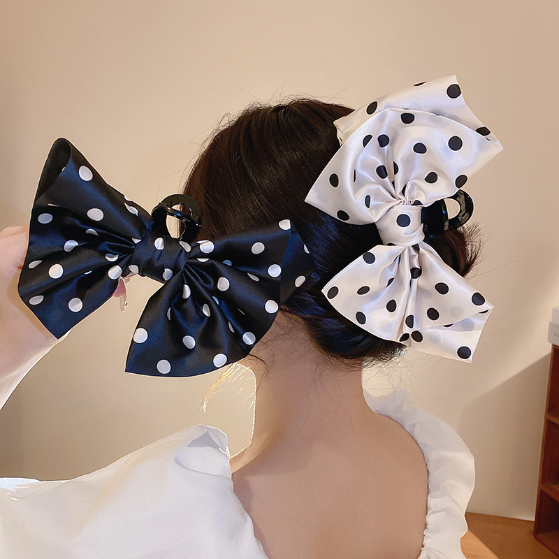 Simple Style Polka Dots Arylic Cloth Bowknot Hair Claws 1 Piece display picture 1