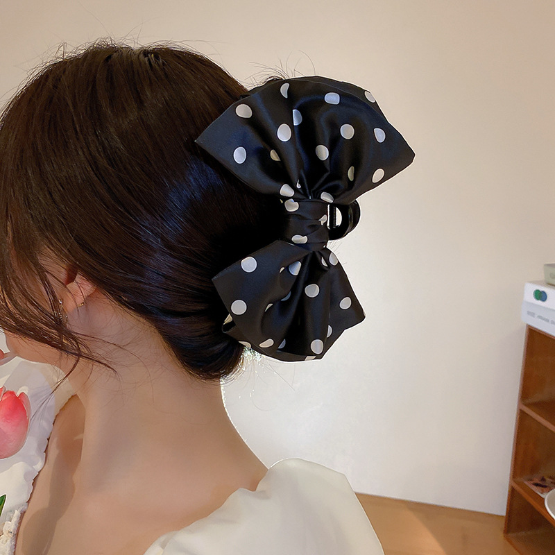 Simple Style Polka Dots Arylic Cloth Bowknot Hair Claws 1 Piece display picture 2